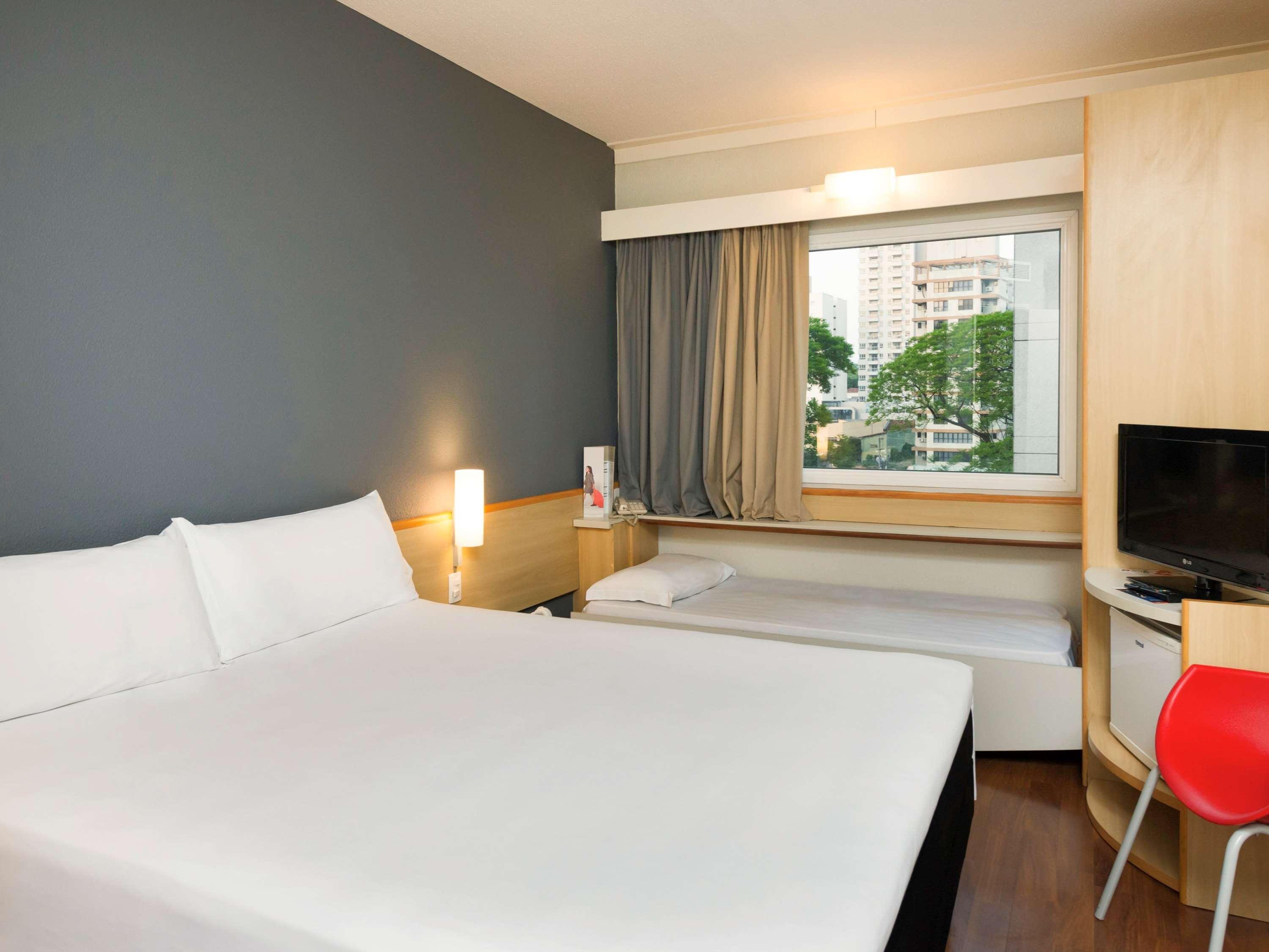 Ibis Campinas Hotel Campinas  Bagian luar foto